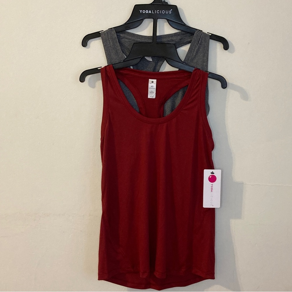 Yogalicious Racerback Tank Top 2 pack Size xS burgundy and gray.